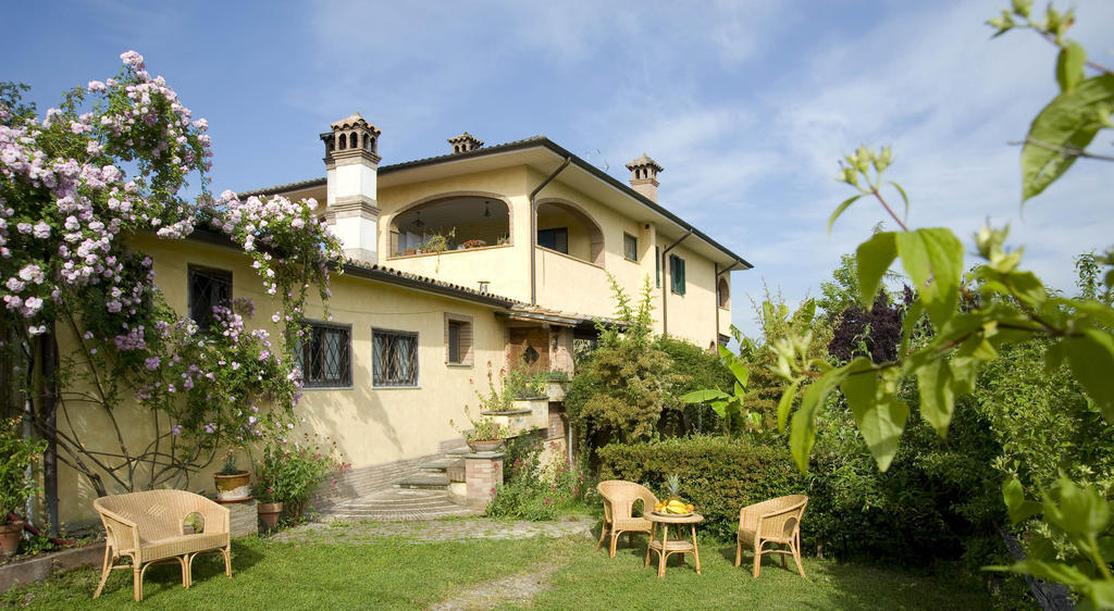 Bed and Breakfast La Vecchia Quercia Selci  Exteriér fotografie